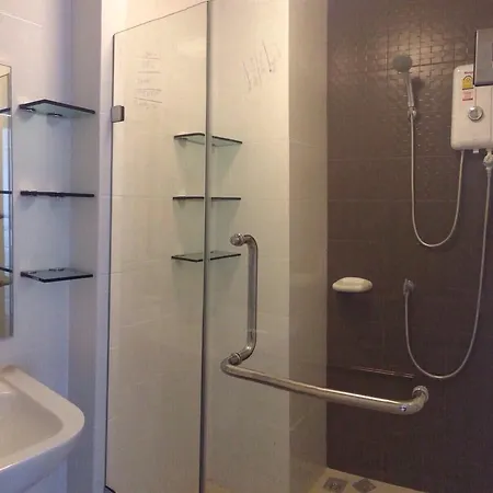 The Trust Huahin By Sopida Apartment Bagian luar foto
